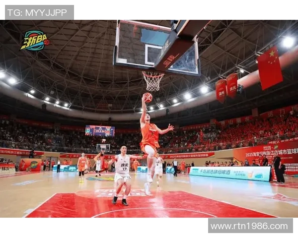 杭州篮球队凭借56分高居冠军赛积分榜首位竞争激烈引人关注