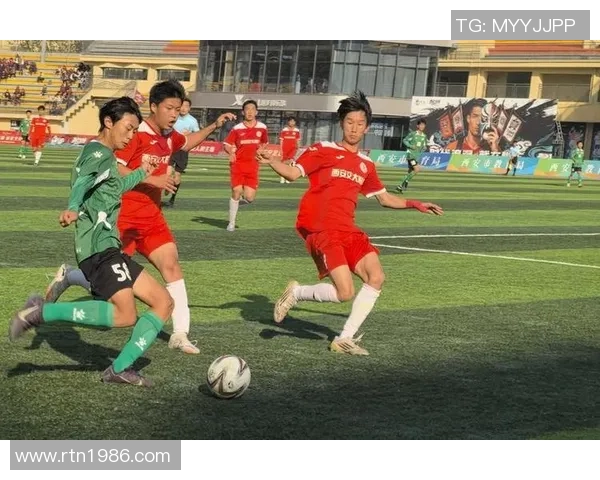 西安足球队配合排名创新高展现团队实力与战术水平提升